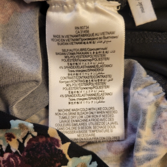 BCBG Generation Black Floral Print Plunge Bodysuit Size XXS - Picture 6 of 7